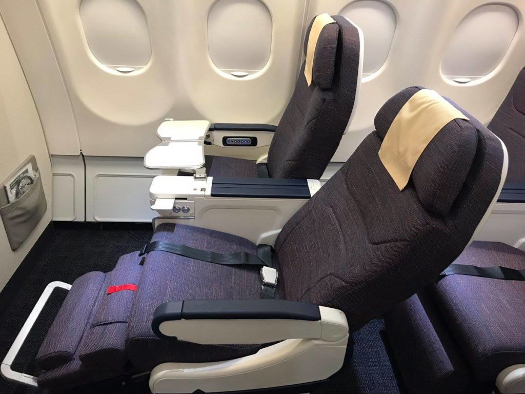 Philippine Airlines Premium Economy sedadla