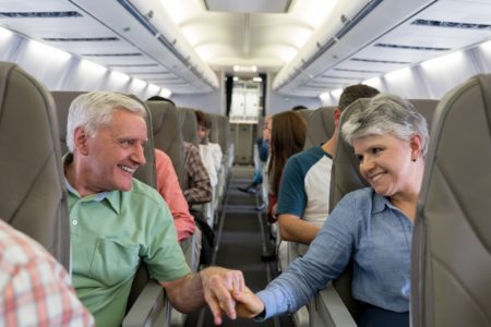 Seniore travel: Learn how to save on flights